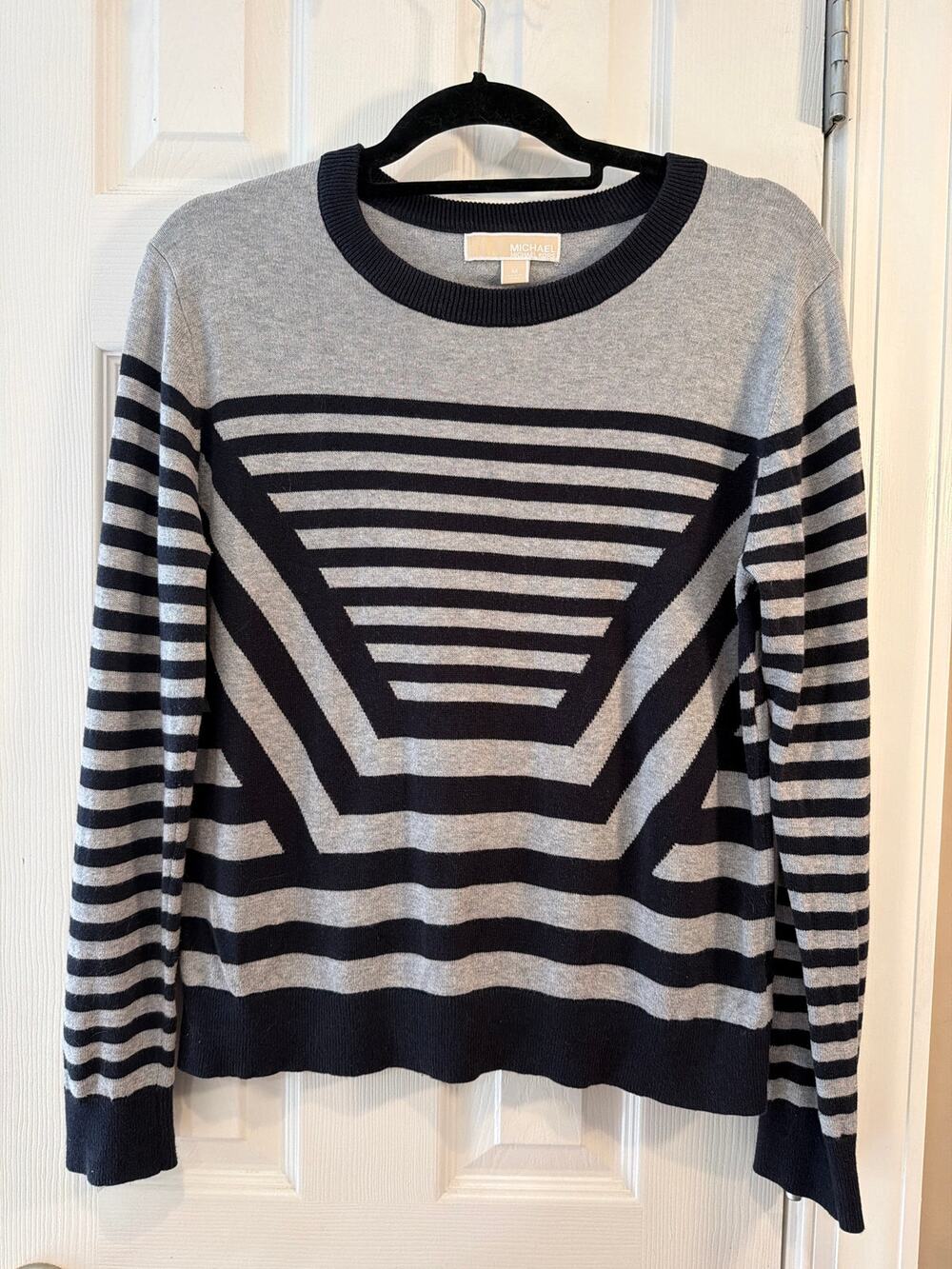 MICHAEL Michael Kors Navy & Gray Geometric stripes crewneck M
